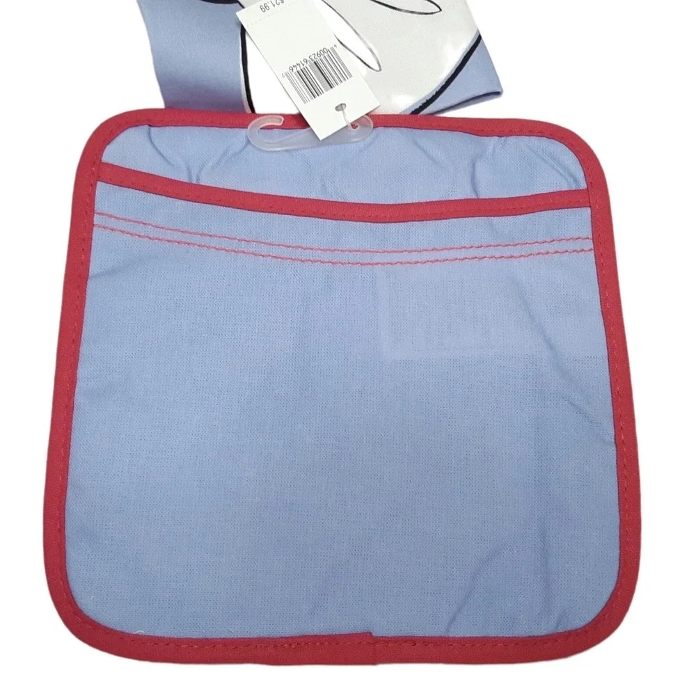 Disney Minnie Mouse‎ Epcot Food and Wine Festival 2020 Pot Holder Towel Set